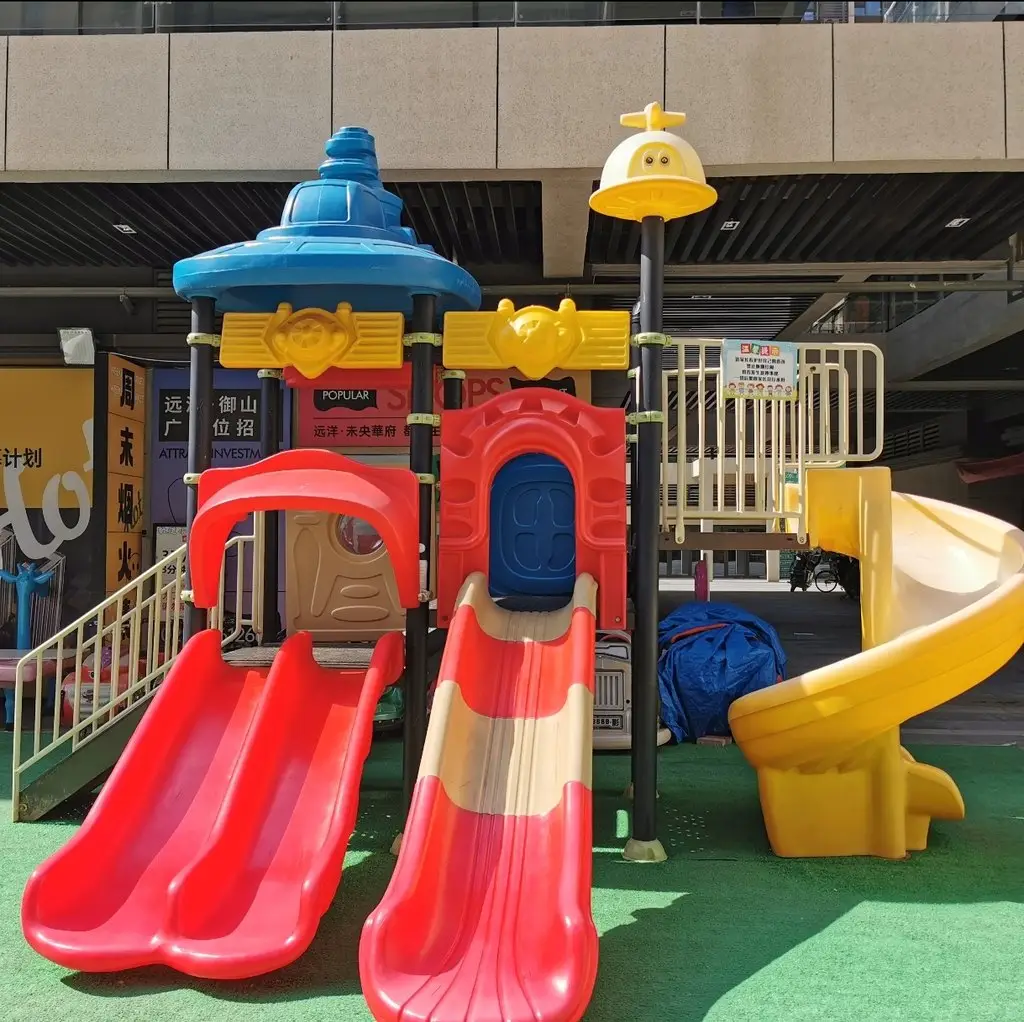 Kids Outdoor Play Slides: Design & Safety Trends